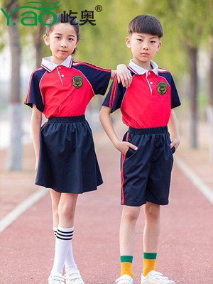 校服設(shè)計是否要考慮防水因素？